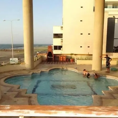 Piso 9 Vista Al Mar Apartamento Cartagena